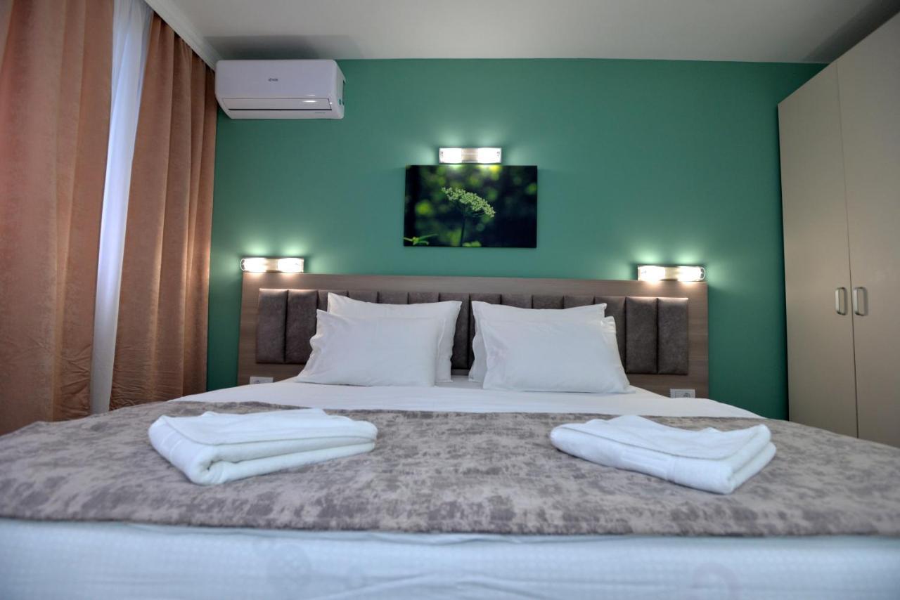 Hotel Livade Τσάτσακ Εξωτερικό φωτογραφία